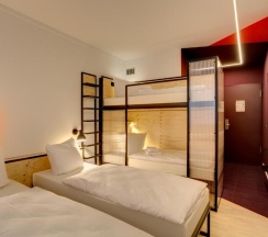 Семейный номер Standard в MEININGER Hotel Leipzig Hauptbahnhof