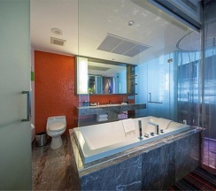 Двухместный люкс Full Spectrum двуспальная кровать в LiT BANGKOK Hotel