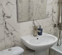 Р.Гамзатова 104. 1-комн.кв., 4-этаж в АнтиОтель