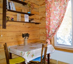 Дом в Евразия