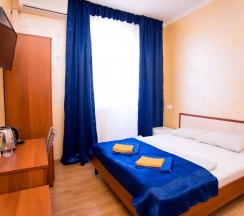 Бюджетный двухместный номер в Rose manor