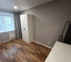 3-комнатные апартаменты улучшенные ул. Возрождения, д. 86а, кв. 445 в Две Подушки на улице Возрождения 86А