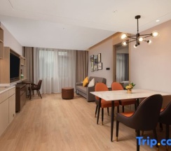Люкс в Home2 Suites by Hilton Xishuangbanna Jinghong