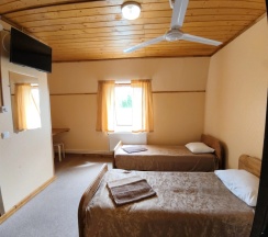 Номер Comfort c 1 комнатой с красивым видом из окна в Удача