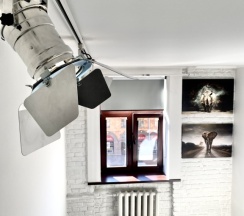 Двухместные апартаменты с 2 комнатами с балконом и с красивым видом из окна двуспальная кровать в Апартаменты InterLoft 6 Old Town Free Parking Wi-Fi 100/50 Smart TV