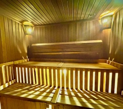 Дом с баней и мангальной зоной в Партия