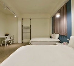 Четырёхместный номер Standard в Feng Jia Tonight Hostel