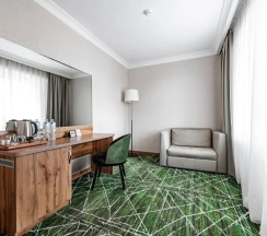 Двухместный номер Wellness двуспальная кровать в Wyndham Garden Burabay