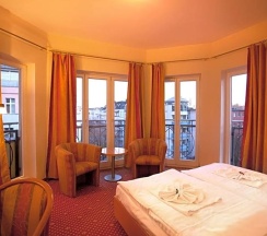 Номер Standard с балконом в Hotel Orion Berlin