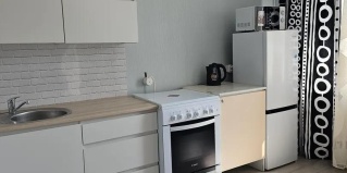 Стерлитамак: Апартаменты Домашний очаг на проспекте Октября 48
