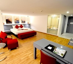 Двухместный номер Deluxe двуспальная кровать в I Residence Hotel Silom