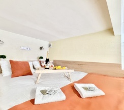 Комфорт Двухуровневый в Metro apartments