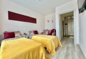 Апартаменты Апартаменты на Московская обл, г Красногорск, б-р Космонавтов, д 12 к 1 в Красногорске