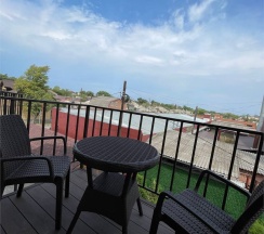 Трехместный номер Комфорт с балконом в Гостевой дом