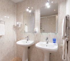 Двухкомнатный без балкона в Riders lodge