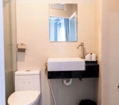 Четырёхместный семейный номер Standard в Cosmos Hotel Nha Trang