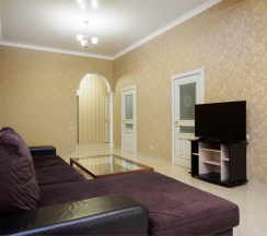 Апартаменты GRAND  3-х комнатный, 4-х местный номер с балконом в Ниагара фоллс