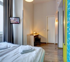 Двухместный номер Standard 2 отдельные кровати в MEININGER Hotel Berlin Mitte