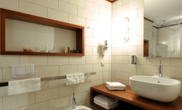 Люкс с балконом и с красивым видом из окна в Отель Palanga Life Balance SPA