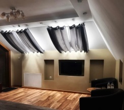 Двухместный номер Улучшенный мансарда двуспальная кровать в Гнездо. Хорошее место