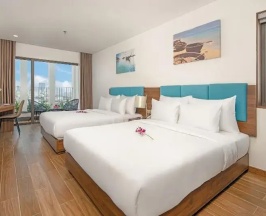 Семейный номер Standard с балконом в Gold Plaza Hotel Da Nang