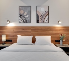 Номер улучшенный комфорт в Seven hills