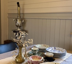 Большой Дом в Лес и Луга