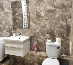 Двухместные апартаменты c 1 комнатой (двуспальная кровать) в Fresh Room на улице Маршала Устинова 3