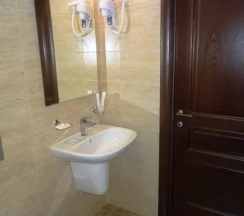 Двухместный номер Comfort с балконом (2 отдельные кровати) в Слон
