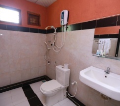 Семейный номер Standard в Eco Hotel Black & White - Anuradhapura