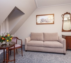 Люкс "Джуниор" мансардный в Медея