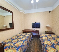2 местный номер в Свирская