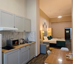 2 этаж I Студия (трёхместный номер с кухонным уголком  и микроволновой  печью) в Марис