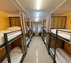 Койко-место в общем оранжевом номере в Ижстория