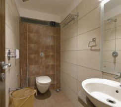 Двухместный номер Deluxe двуспальная кровать в Hotel Ariana Residency