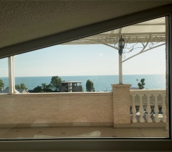 Мандсардный номер в Адунеи Сухум