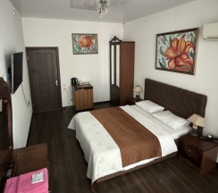 4-местная комната полулюкс в Sochi VIP house