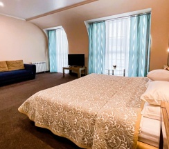 Джуниор Сюит в Беловодье