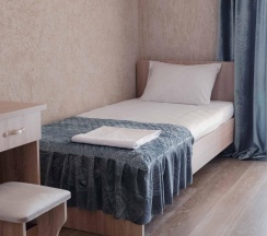 4-местный 2-комнатный номер люкс семейный в Ника