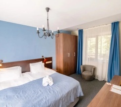 Двухместный коттедж Стандарт двуспальная кровать в Aq-Qaiyn