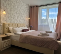 Twin Room/Double Room в Melton Hotel