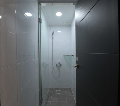 Кровать в общем номере в Inno Guesthouse & Bar Hongdae - Hostel