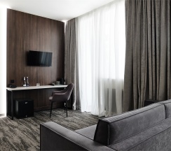 Студио с двуспальной кроватью в Park-hotel