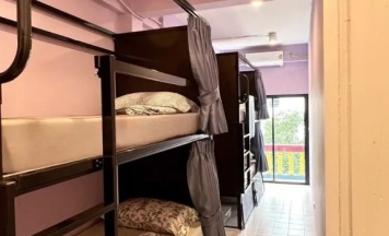 Кровать в общем номере (женский номер) в Hostel El biografo