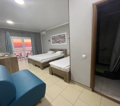 Трёхместный номер Superior с красивым видом из окна в Астан