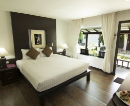 Двухместное бунгало Superior с видом на сад двуспальная кровать в Chaweng Cove Beach Resort