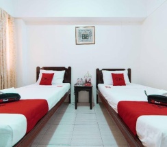 Двухместный номер Standard 2 отдельные кровати в RedDoorz Plus @ Poblacion District Davao