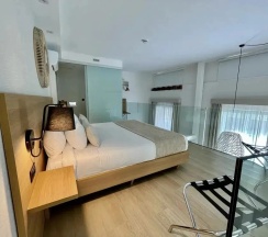 Одноместные апартаменты Superior в Hotel emblemático Hi Suites