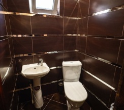 4-местные номера в домике: № 25, №26 – 4 односпальные кровати (цена указаны за номер) в Горные Забавы