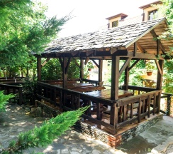 3-местный коттедж с кухней в Манэ